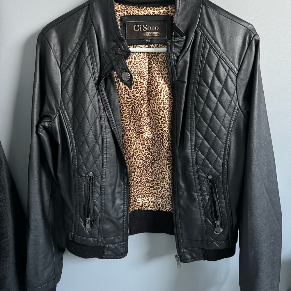 Ci Sono Women's Black Quilted Jacket